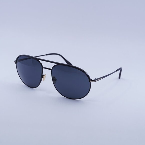 Tom Ford Gio FT0772 02A Sunglasses Black Aviator Frame, Smoke Lenses - Picture 1 of 8